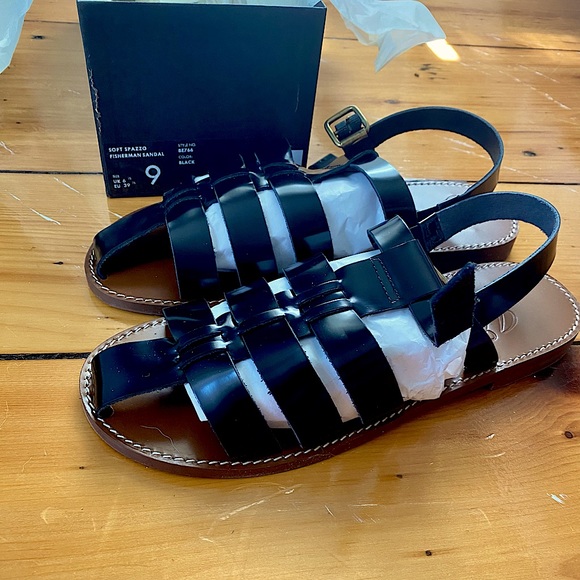 J. Crew Shoes - J. Crew Fisherman sandals in shiny spazzolato leather